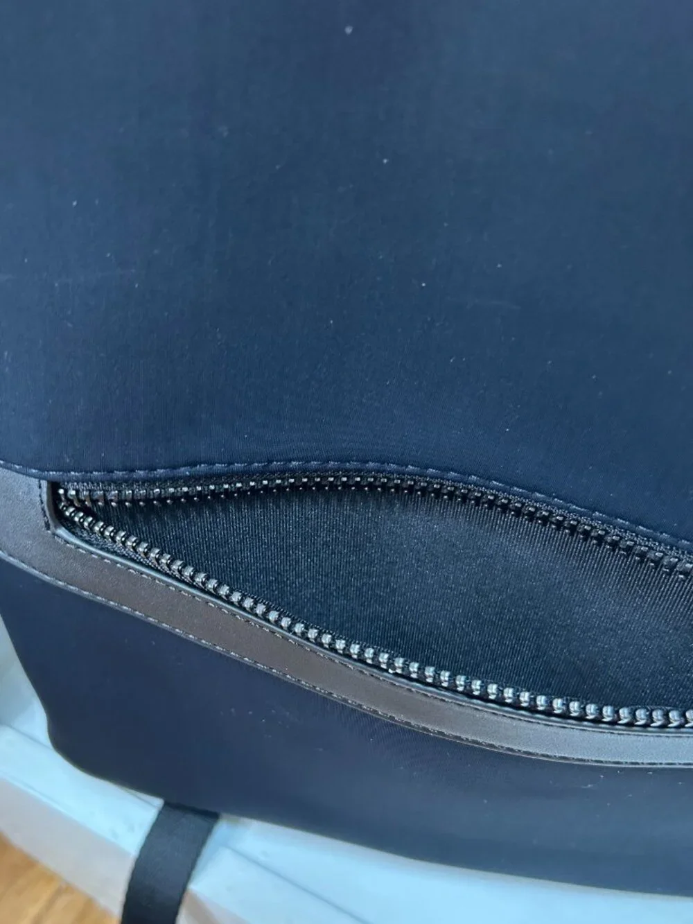 REISS Drew Dark Navy Neoprene Zipped Backpack